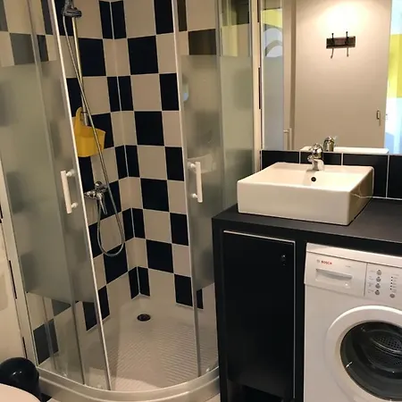 Au 29 Cocon Avec Jacuzzi Privatif Holiday home