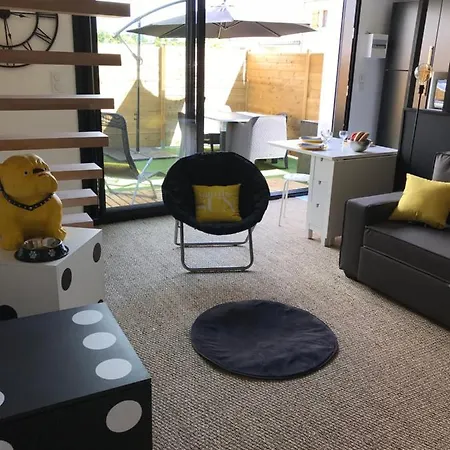 Au 29 Cocon Avec Jacuzzi Privatif Hébergement de vacances Longeves (Charente-Maritime)