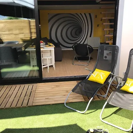 Au 29 Cocon Avec Jacuzzi Privatif Holiday home Longeves (Charente-Maritime)