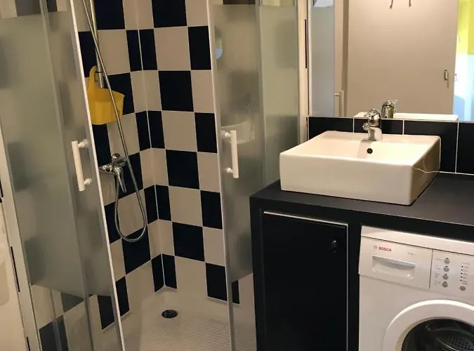 Au 29 Cocon Avec Jacuzzi Privatif Holiday home